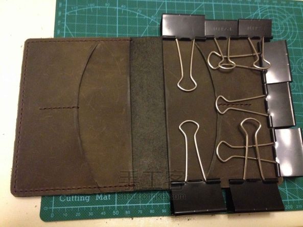 护照本&小旅行本 皮艺教程 第10步