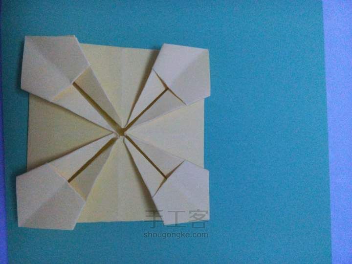 漂亮的折纸花篮 折纸教程 第7步