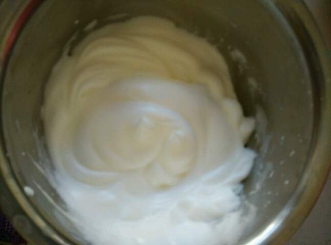 酸奶蛋糕制作教程 第7步