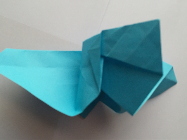 简易玫瑰折纸制作教程 第28步