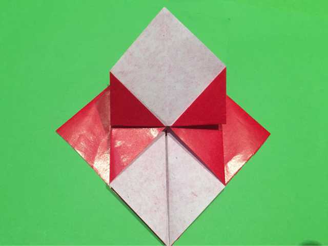 圣诞老人折纸制作教程 第15步