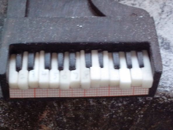【幌子】紫光檀三角钢琴DIY教 第21步
