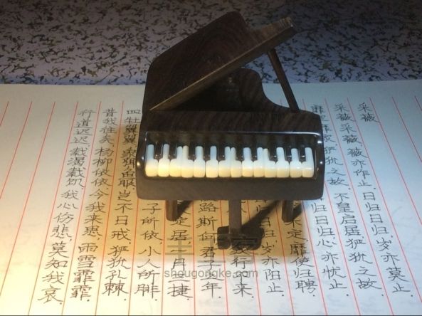 【幌子】紫光檀三角钢琴DIY教 第49步