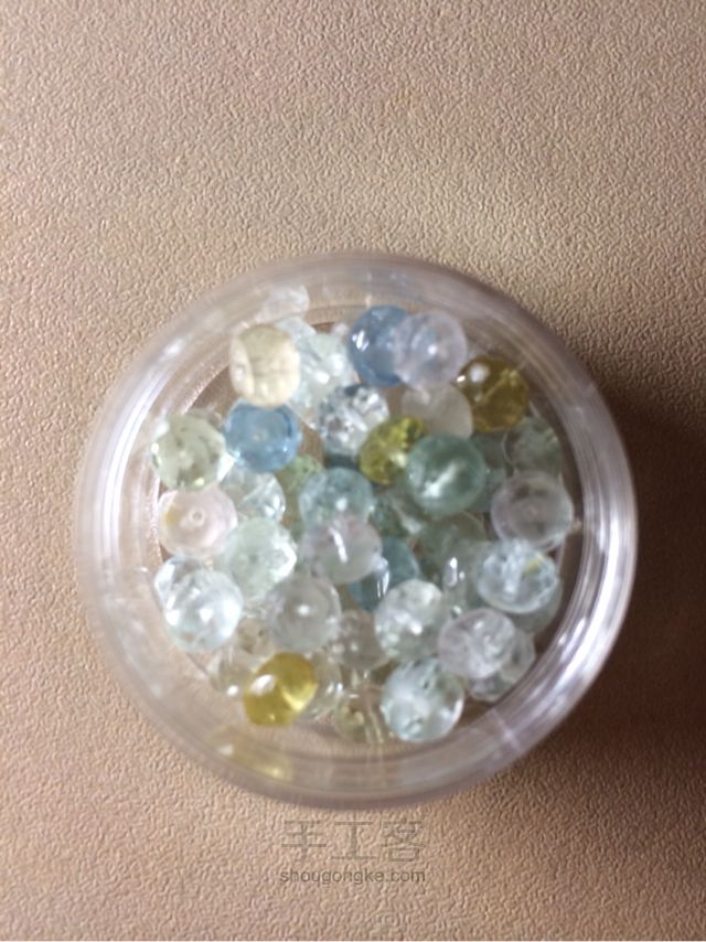 清爽的手链制作教程～🐶 第2步