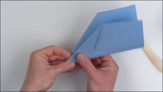 飞超远纸飞机。折纸教程 第16步