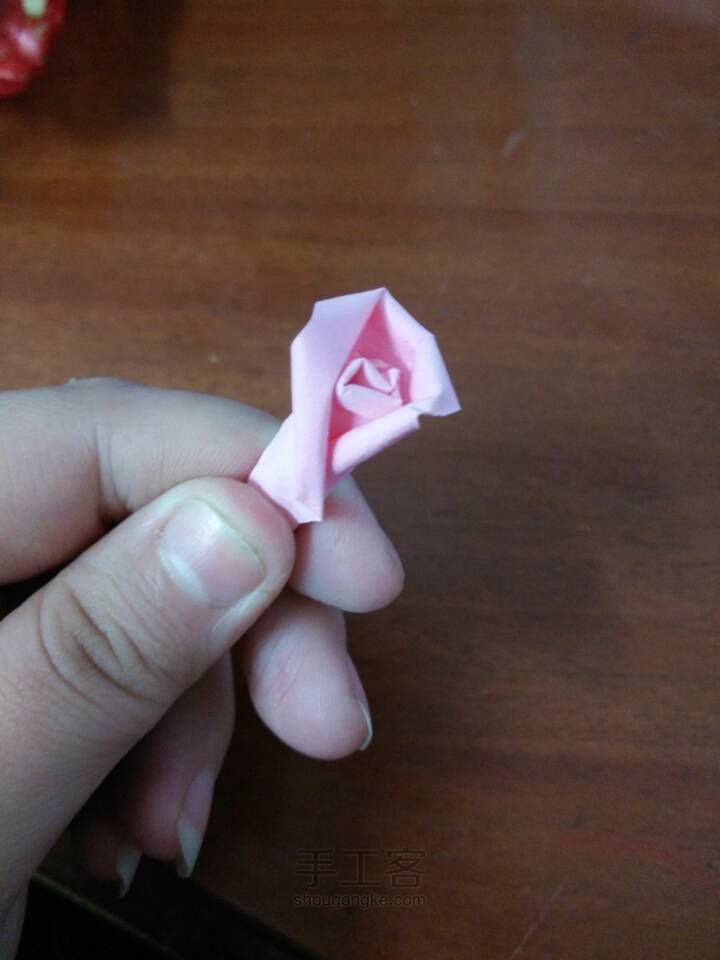 超简单纸玫瑰折纸教程 第8步