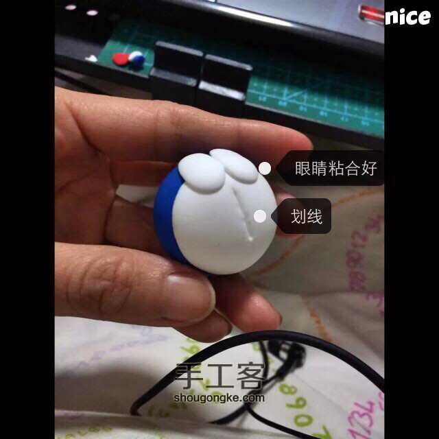 圣诞哆啦A梦制作教程 第8步