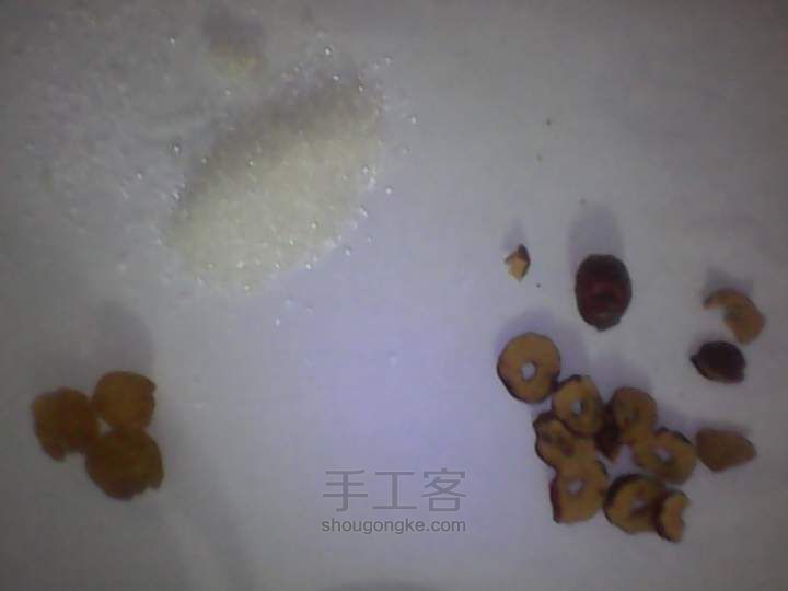 红枣桂圆茶 第1步