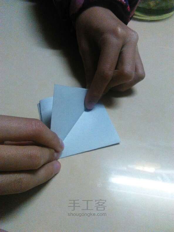 手工折纸教程，百合花 第6步