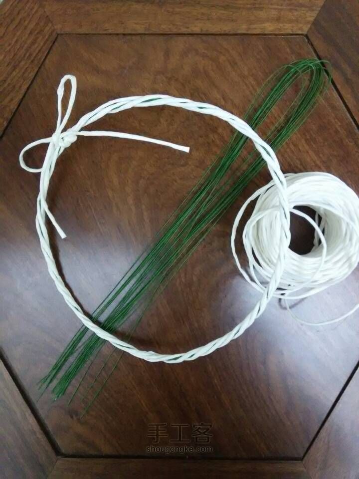 纸藤手钩花环制作教程 第6步