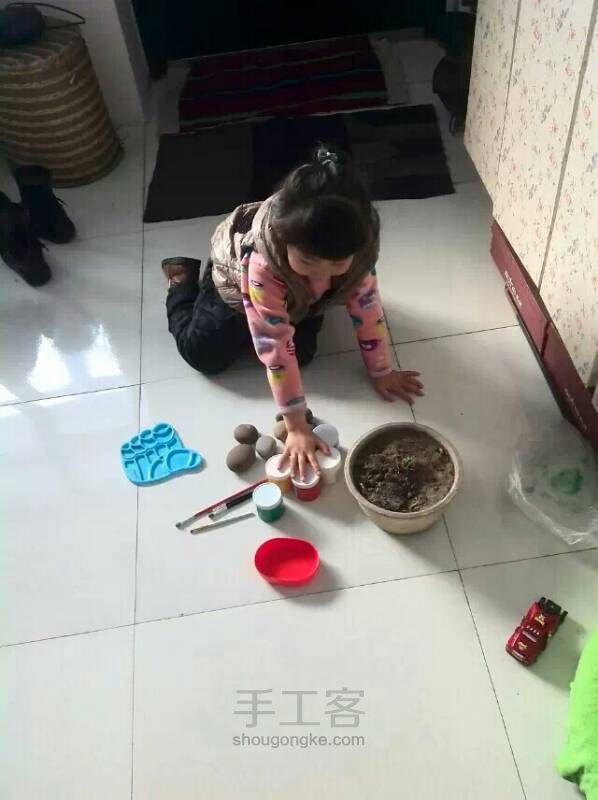 花盆变身 儿童手绘 第1步