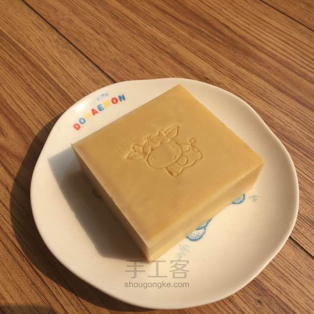 DIY 坚果核桃牛奶皂 第27步