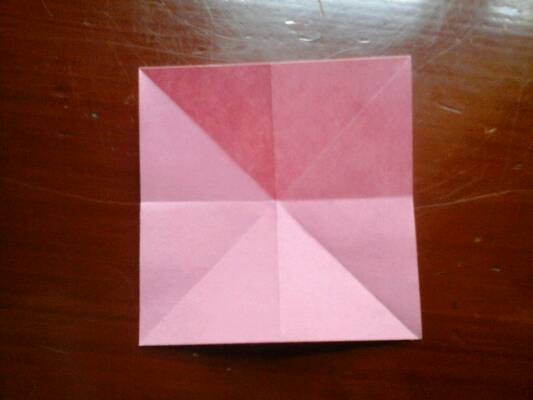 超简单折纸百合花教程 第1步