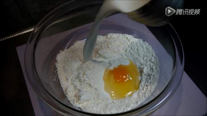 【美食3】自制棒棒糖蛋糕（转） 第5步