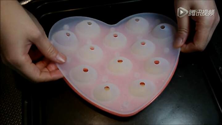 【美食3】自制棒棒糖蛋糕（转） 第7步