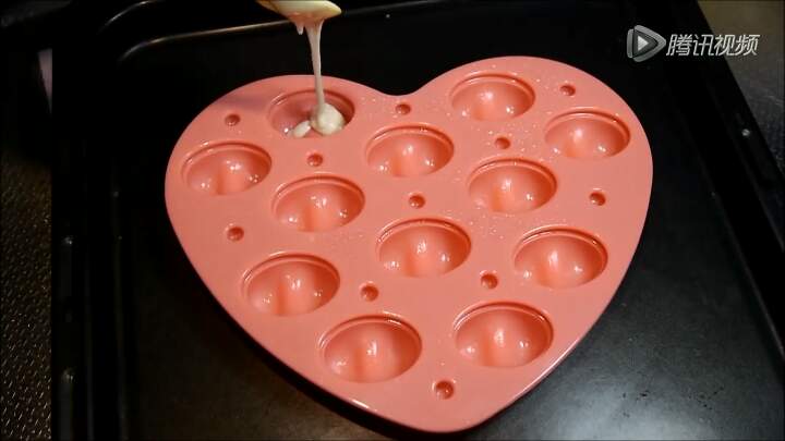 【美食3】自制棒棒糖蛋糕（转） 第6步