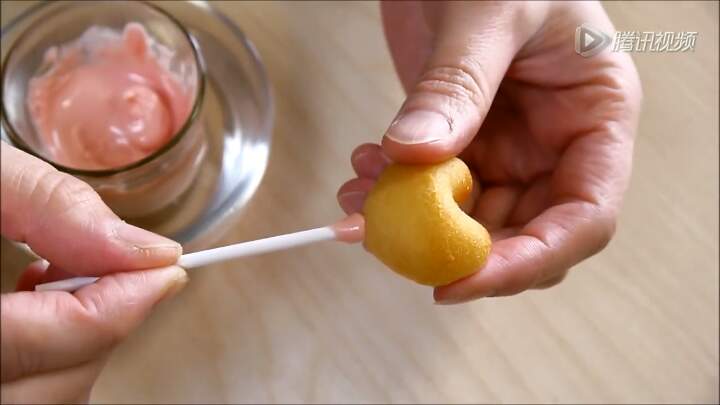 【美食3】自制棒棒糖蛋糕（转） 第12步