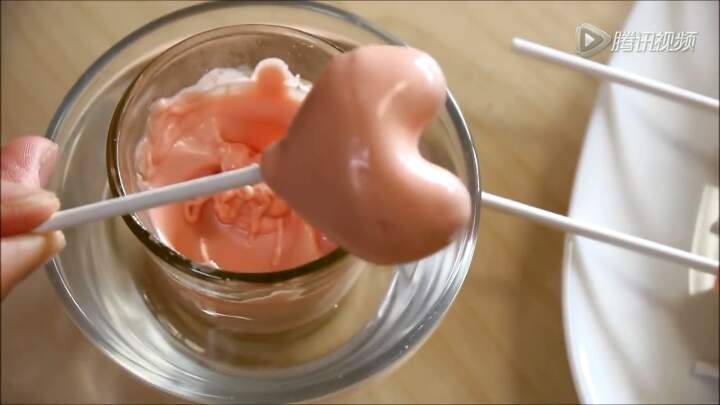 【美食3】自制棒棒糖蛋糕（转） 第14步