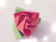 教你用一个正正方方的小盒子变出一朵玫瑰花！