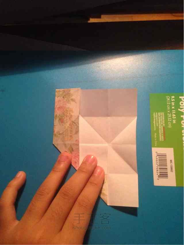 由正方形而变魔术玫瑰 折纸教程 第21步