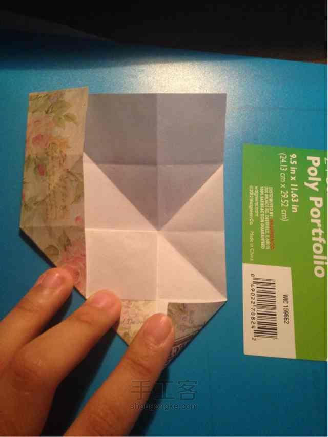 由正方形而变魔术玫瑰 折纸教程 第22步