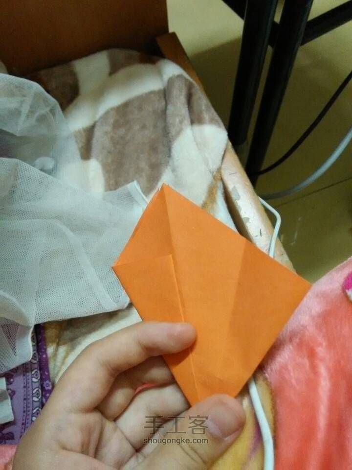 百合折纸教程 第4步