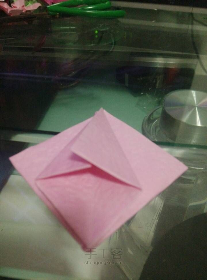 郁金香 折纸教程 第4步
