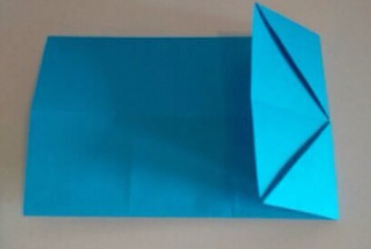三角折纸笔筒教程折法 第6步