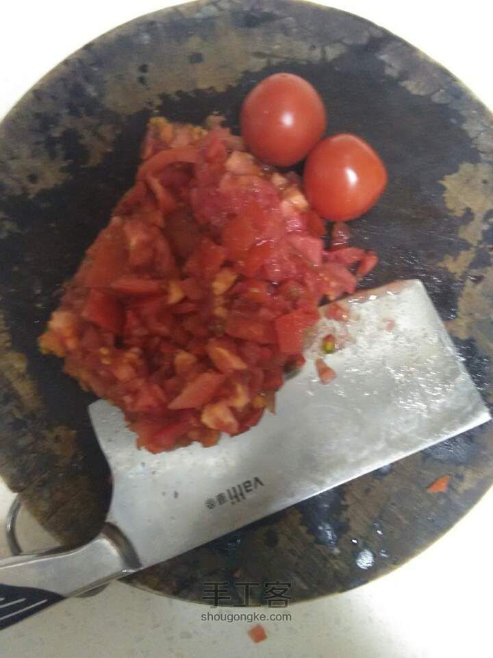 美味的番茄面制作教程╮(╯▽╰)╭ 第1步