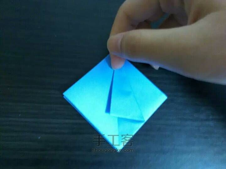 郁金香折法 第15步