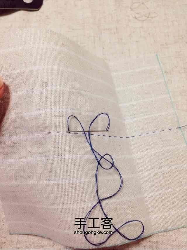 最詳細的抽線刺繡針法教程「針插」 第2步