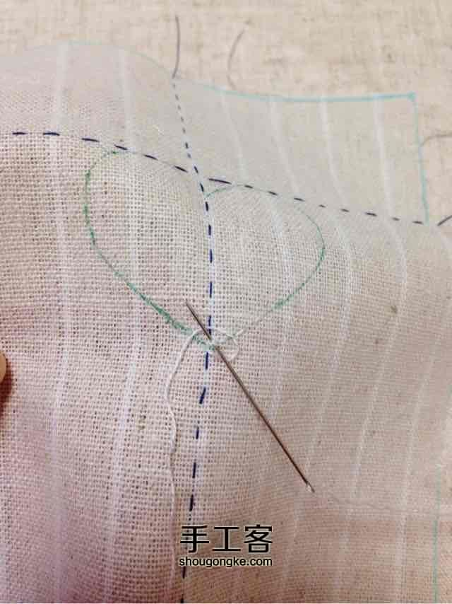 最詳細的抽線刺繡針法教程「針插」 第5步