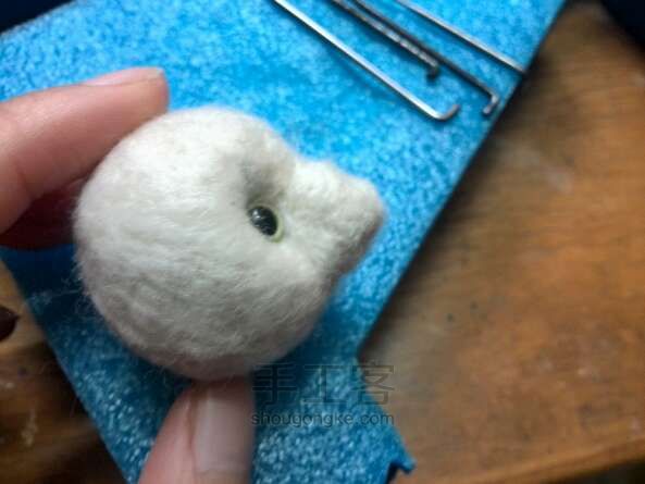 羊毛毡小猫制作教程 第2步