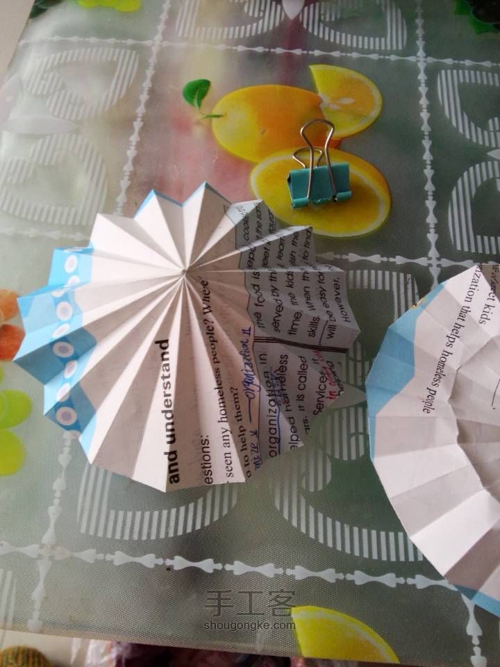 能撑能缩的纸伞 折纸教程 第17步
