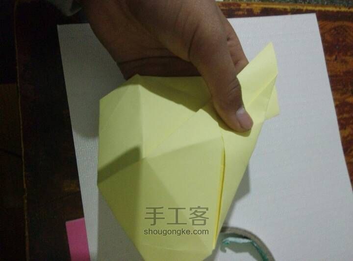 礼物盒 折纸教程 第18步