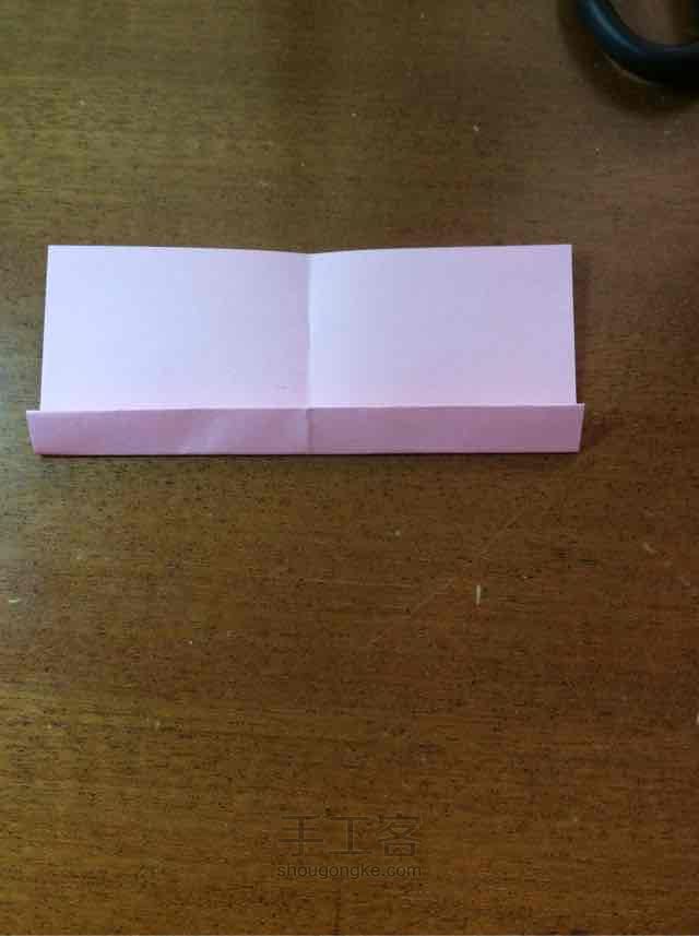 惊艳的简易玫瑰折纸教程 第3步