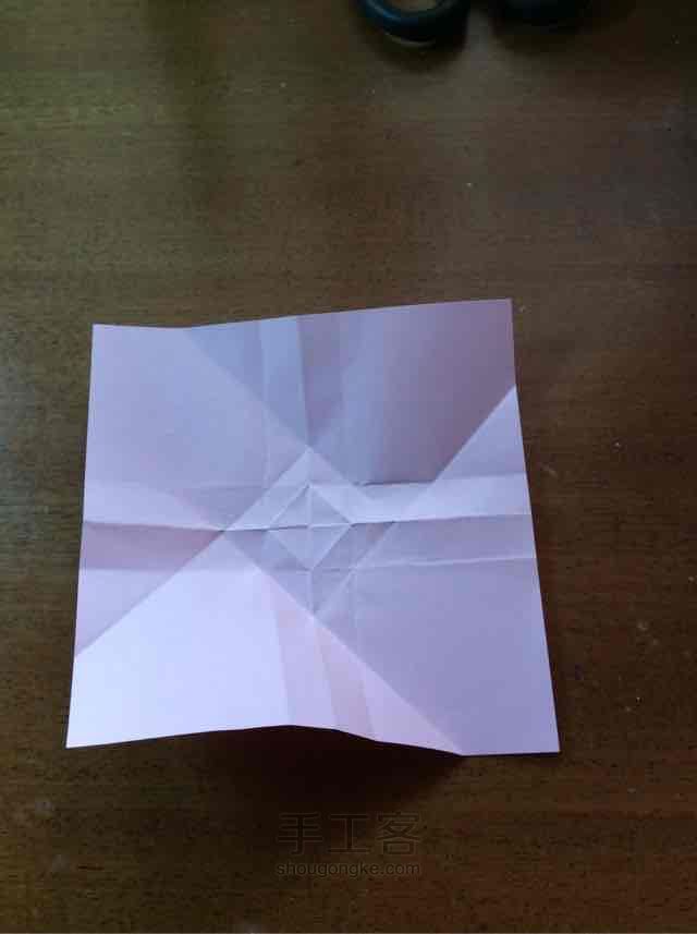 惊艳的简易玫瑰折纸教程 第8步
