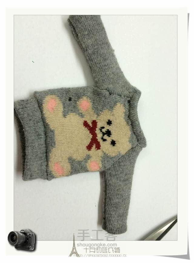 【娃衣教程】十月初教你用袜子给娃娃做一件毛衣 第23步