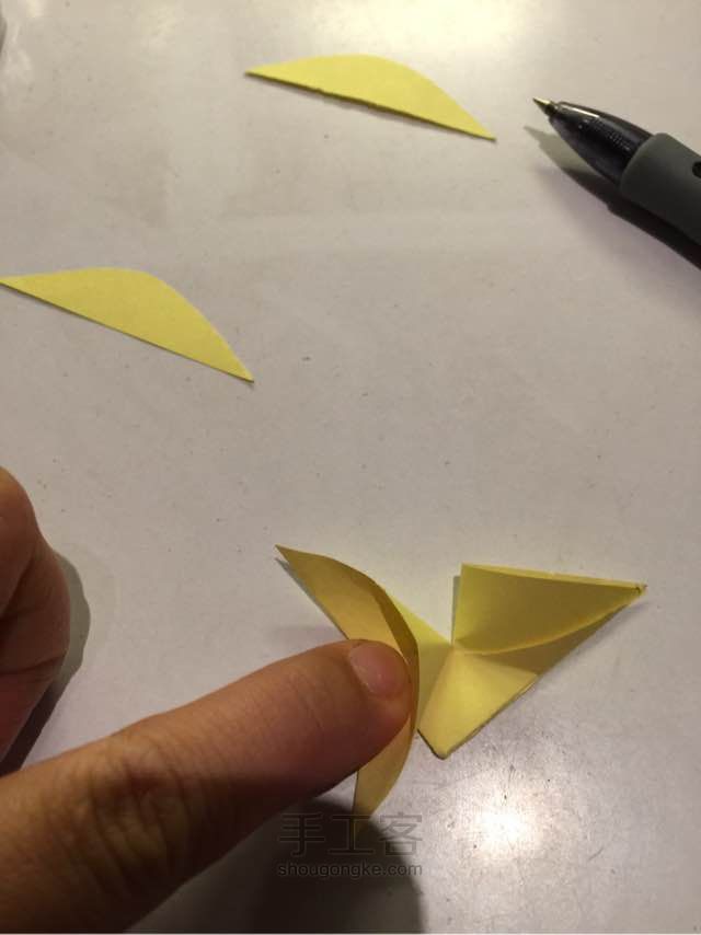 蝴蝶 折纸教程 第7步