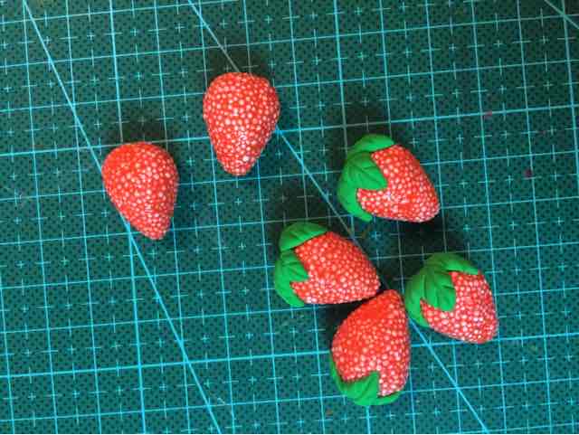 草莓🍓速成法 轻粘土教程 第1步