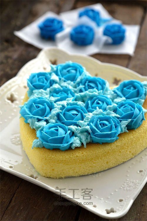 蓝色妖姬芝士蛋糕 第1步