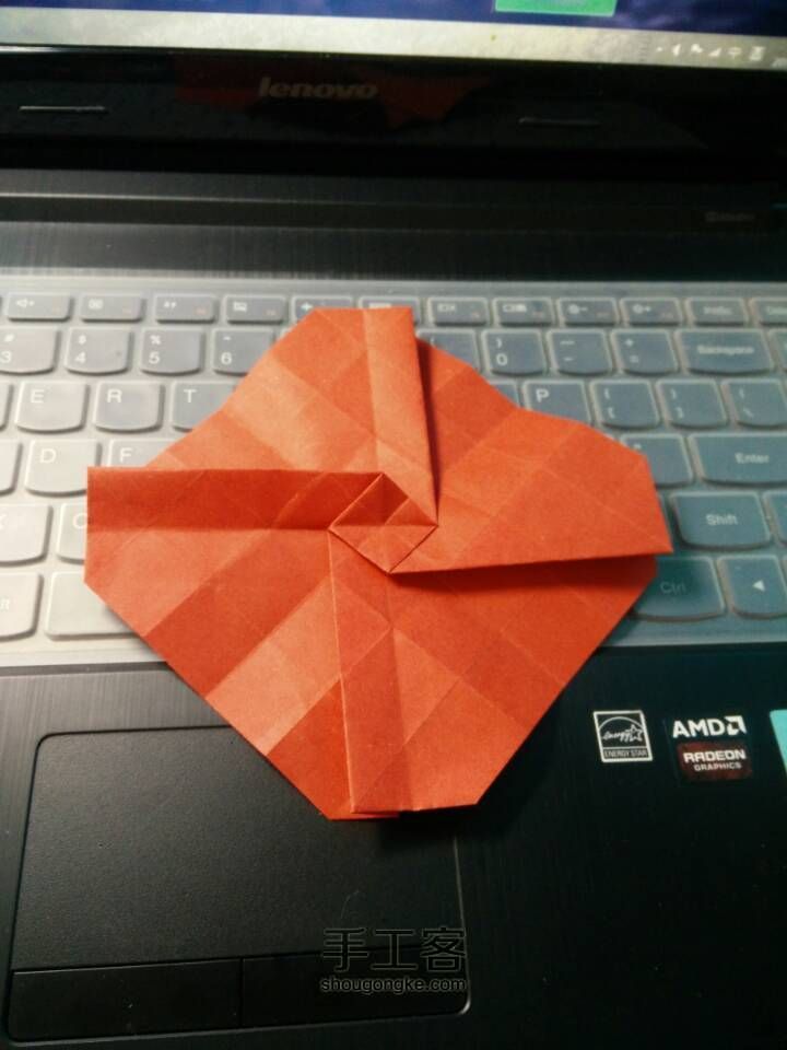 情人节的红玫瑰 折纸教程 第14步