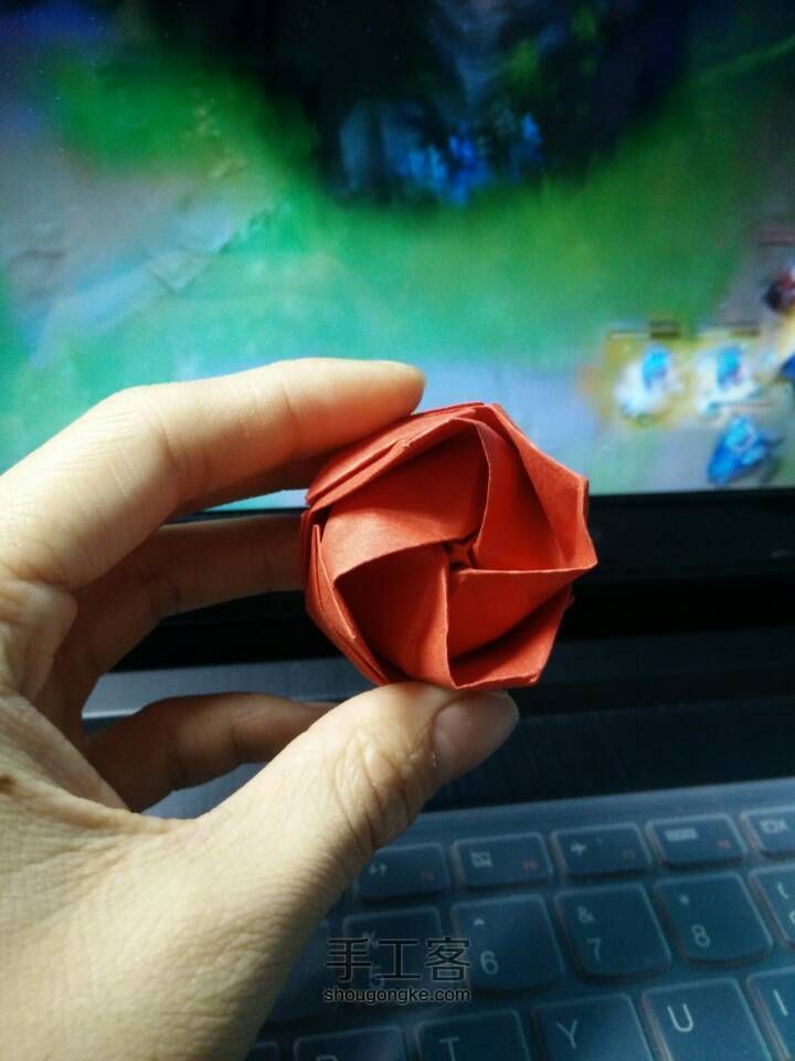 情人节的红玫瑰 折纸教程 第39步
