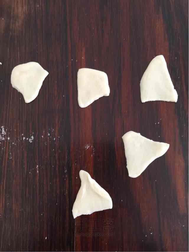 美美哒的面粉花 第3步