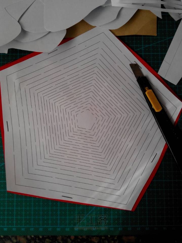 纸艺·立体构成＃五边形十二面花球 第15步