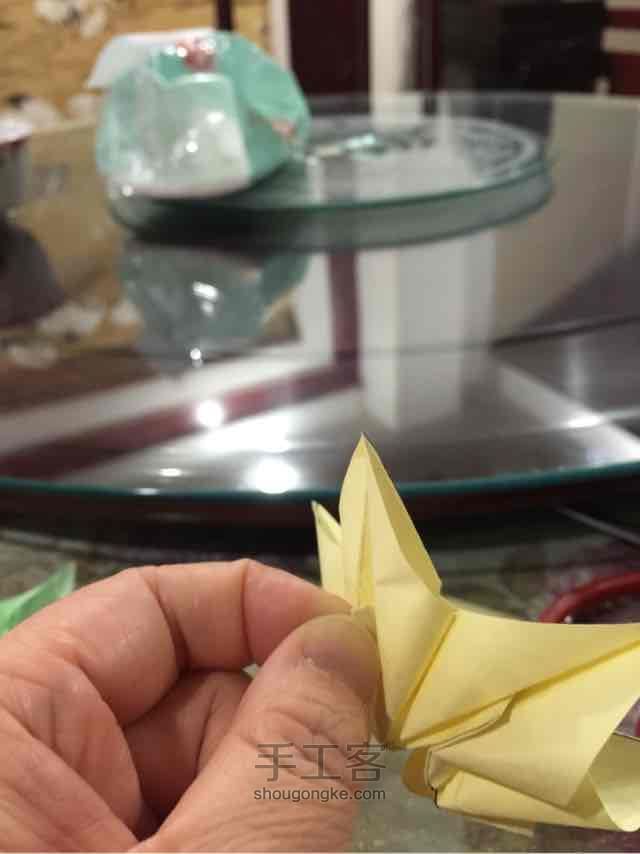 杨桃花的折纸过程（有点粗糙） 第31步