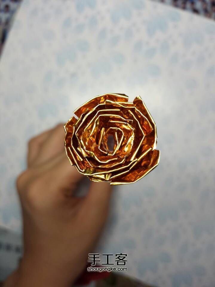 原创糖纸玫瑰花（二）折纸教程 第8步
