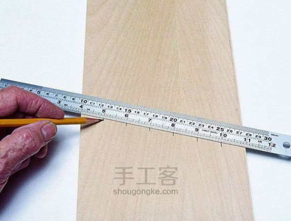 直尺还能这样用啊！易乐木艺工具使用技巧分享 第3步