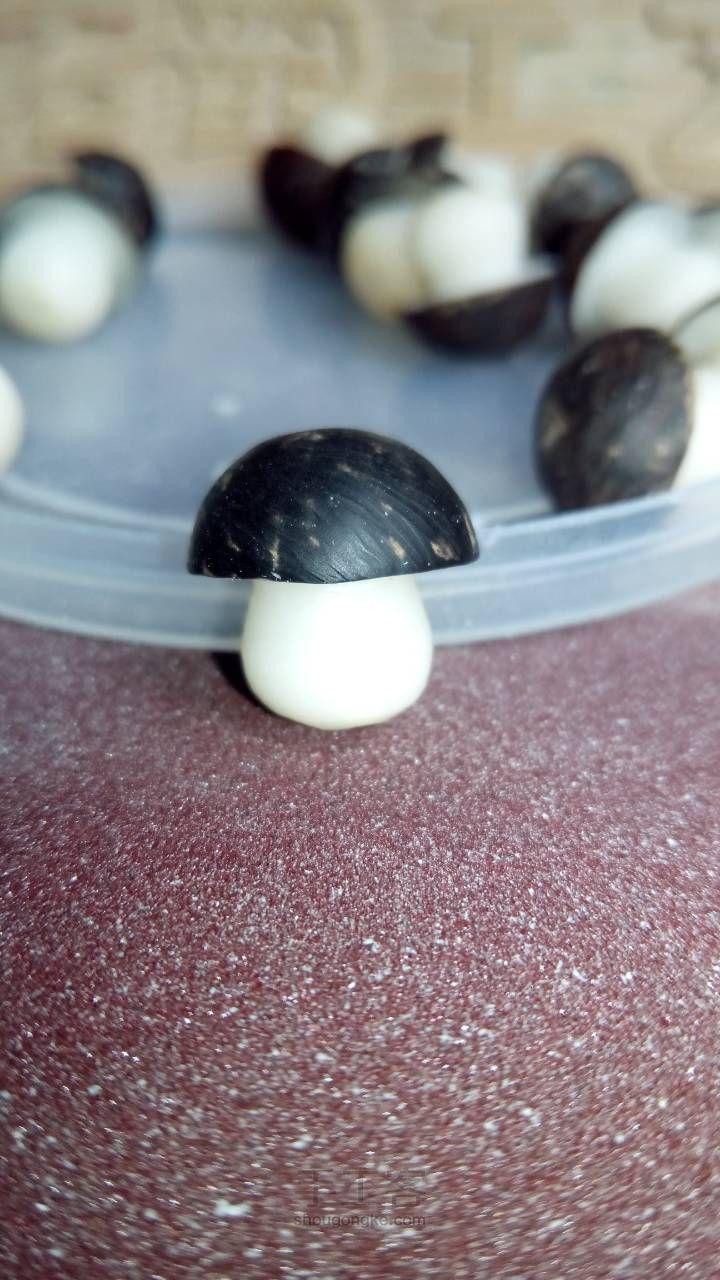 可爱的小蘑菇制作教程 第9步