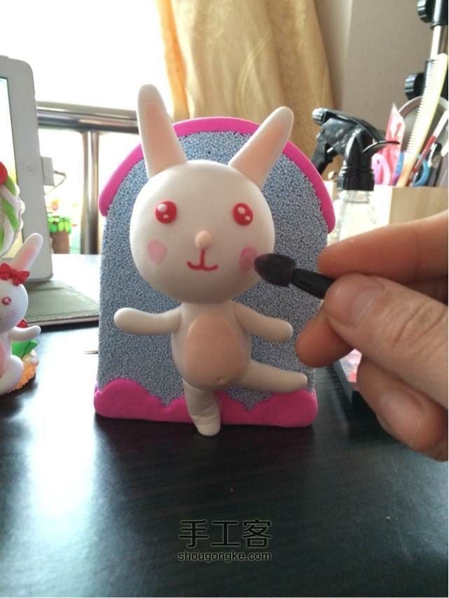 『成品材料包可购』
爱吃萝卜的兔兔 笔筒 教程 第7步